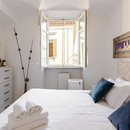 Appartamento Casa Regina 3, Nel Centro Di Alba! Esterno foto