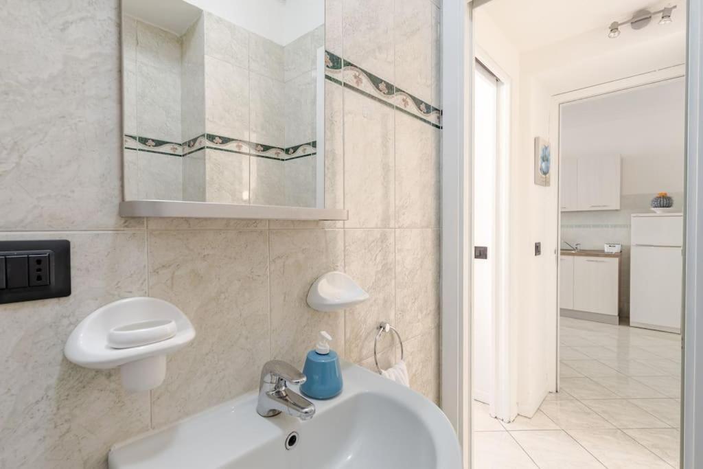 Appartamento Casa Regina 3, Nel Centro Di Alba! Esterno foto
